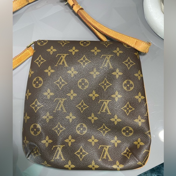 🌟Authentic🌟 Louis Vuitton Monogram Mussette Salsa Shoulder Bag in VGC - Picture 10 of 15
